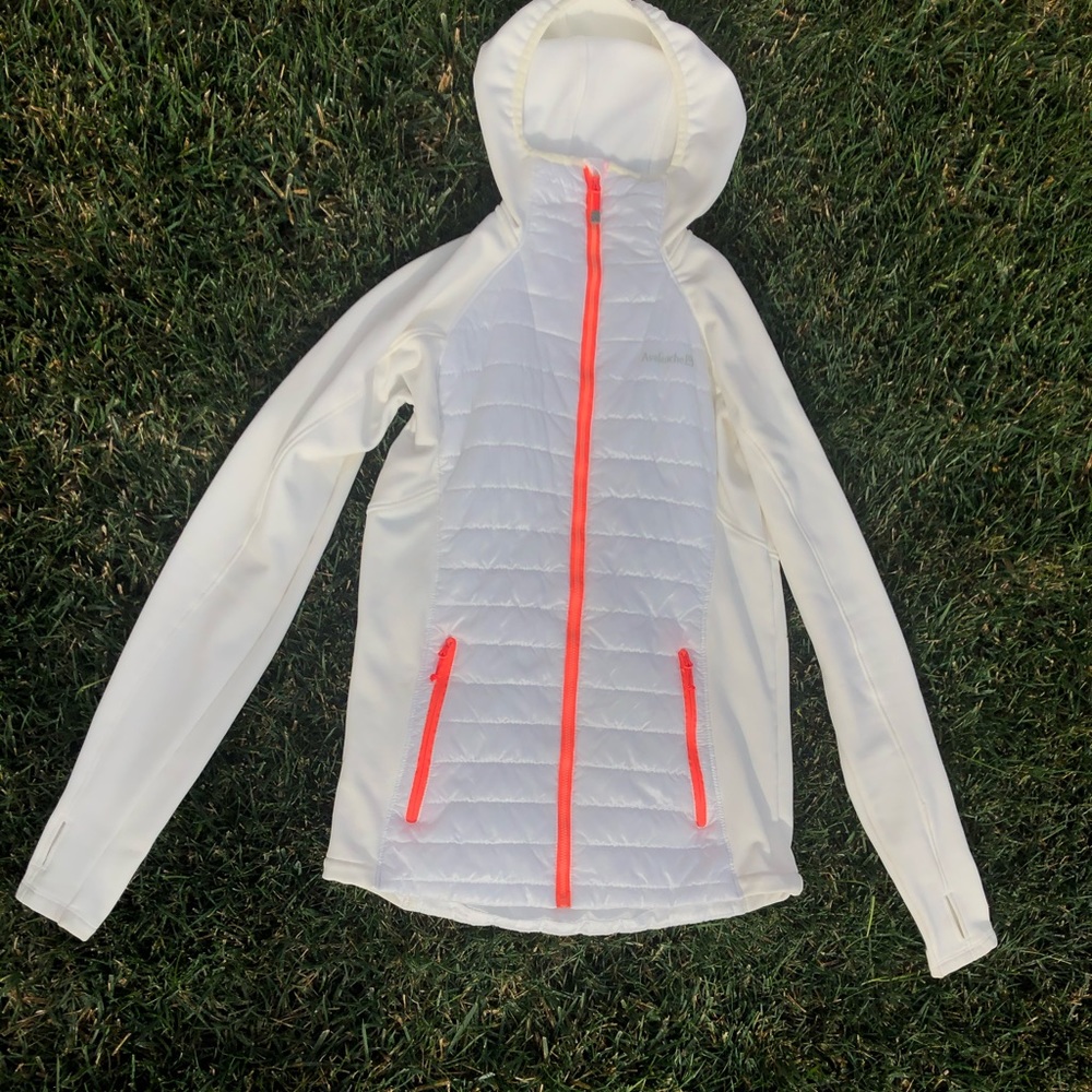 Avalanche jacket